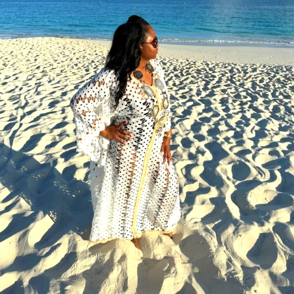 ✨️Bohemian Vibes✨️  Limited quantities! Ecru Crochet Kaftan w/ Wooden Beads - Picture 6 of 17